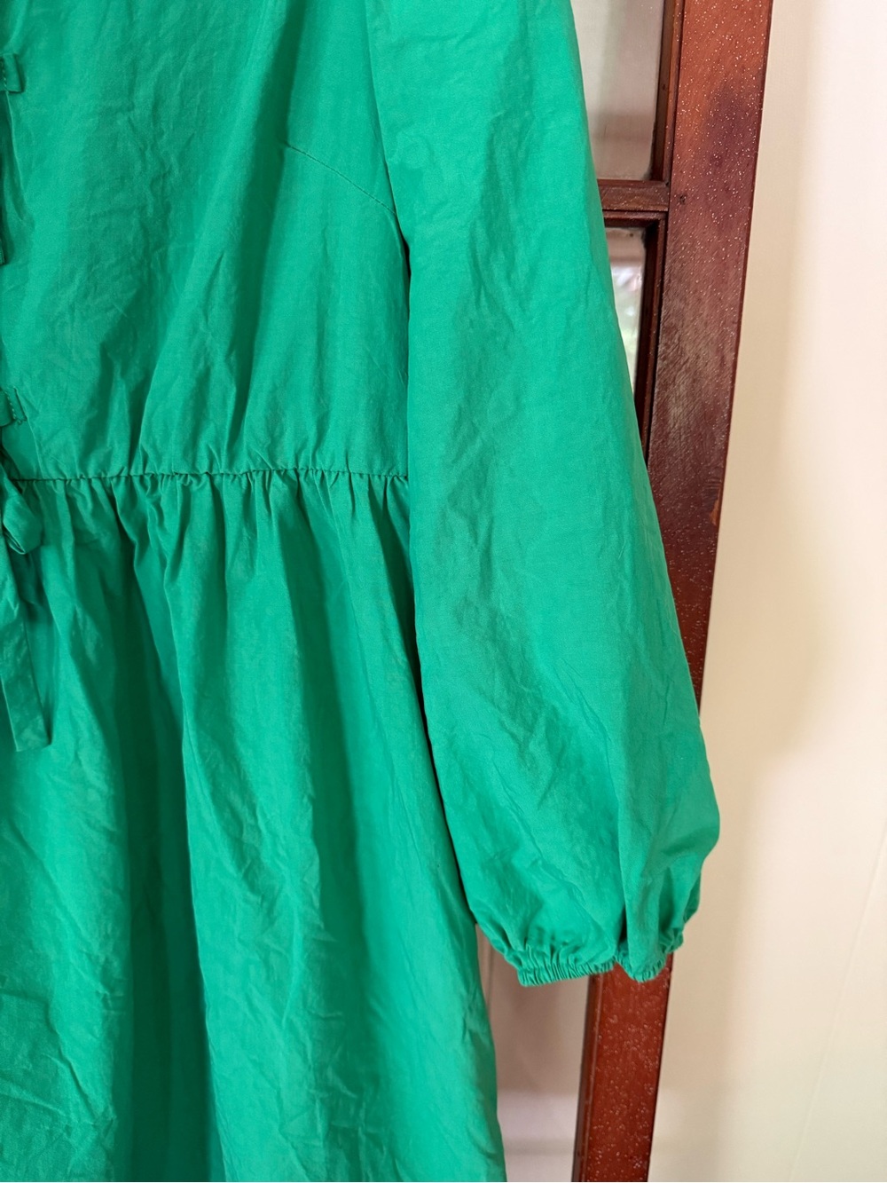 BTFBM Emerald Green Tie Front Mini Dress Size Medium Long Sleeve Flowy Boho - Picture 3 of 5